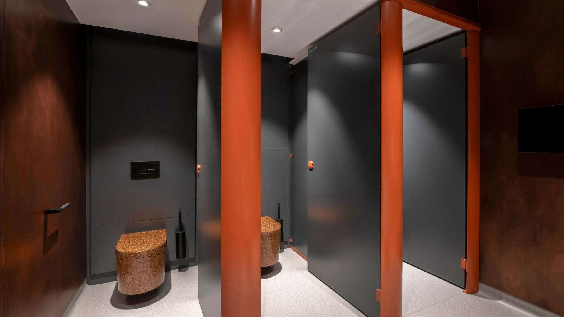 Curve Cubicle System