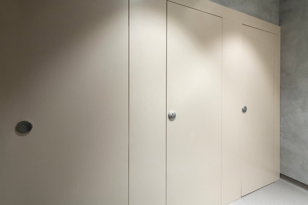 Material Source Male Washrooms | Glasgow